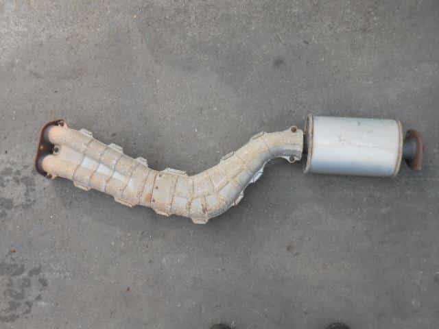 Front Exhaust Pipe TOYOTA Mark II 2004 TA-GX110 1741070280
