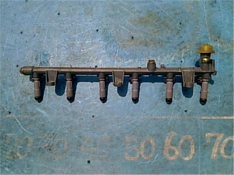 Fuel Injector TOYOTA Mark II 2004 TA-GX110